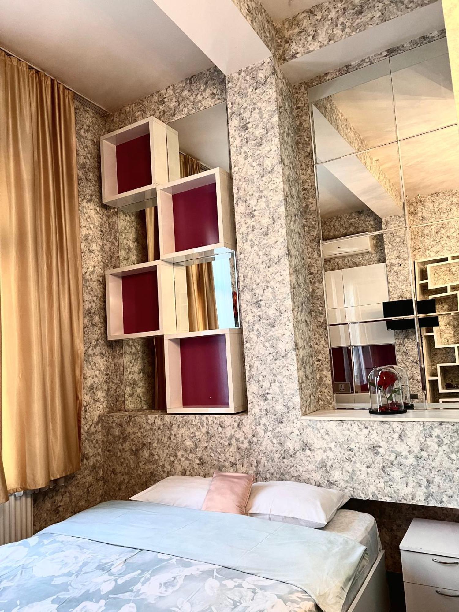 Hotel 6 Тбилиси Экстерьер фото